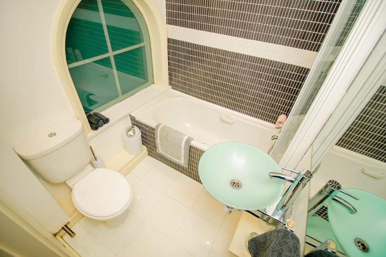 Unique Warehouse Style Flat - Amazing Location Appartamento Norwich Esterno foto