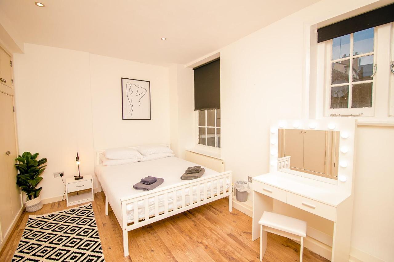 Unique Warehouse Style Flat - Amazing Location Appartamento Norwich Esterno foto